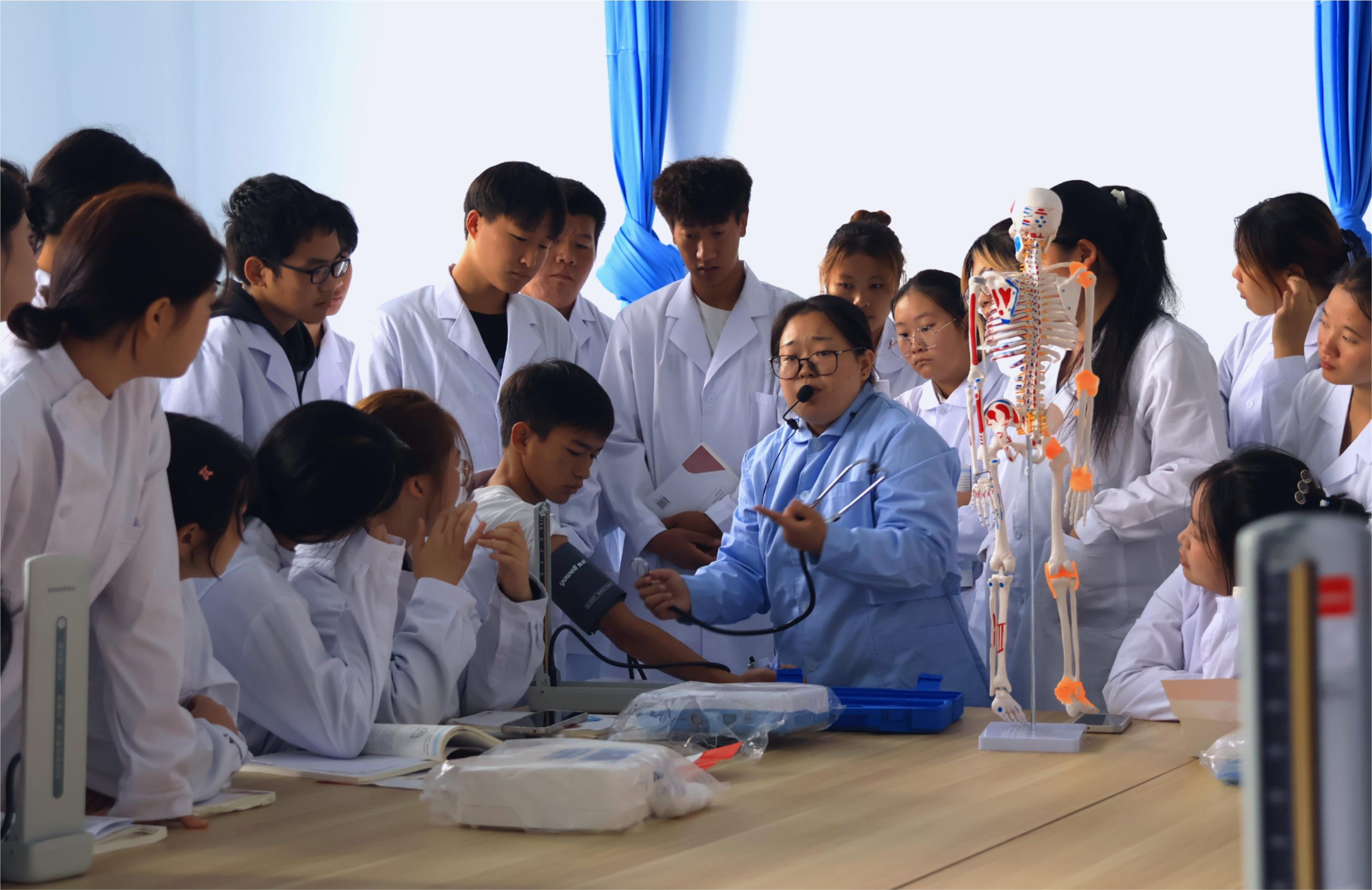 33197216.jpg 33197216.jpg